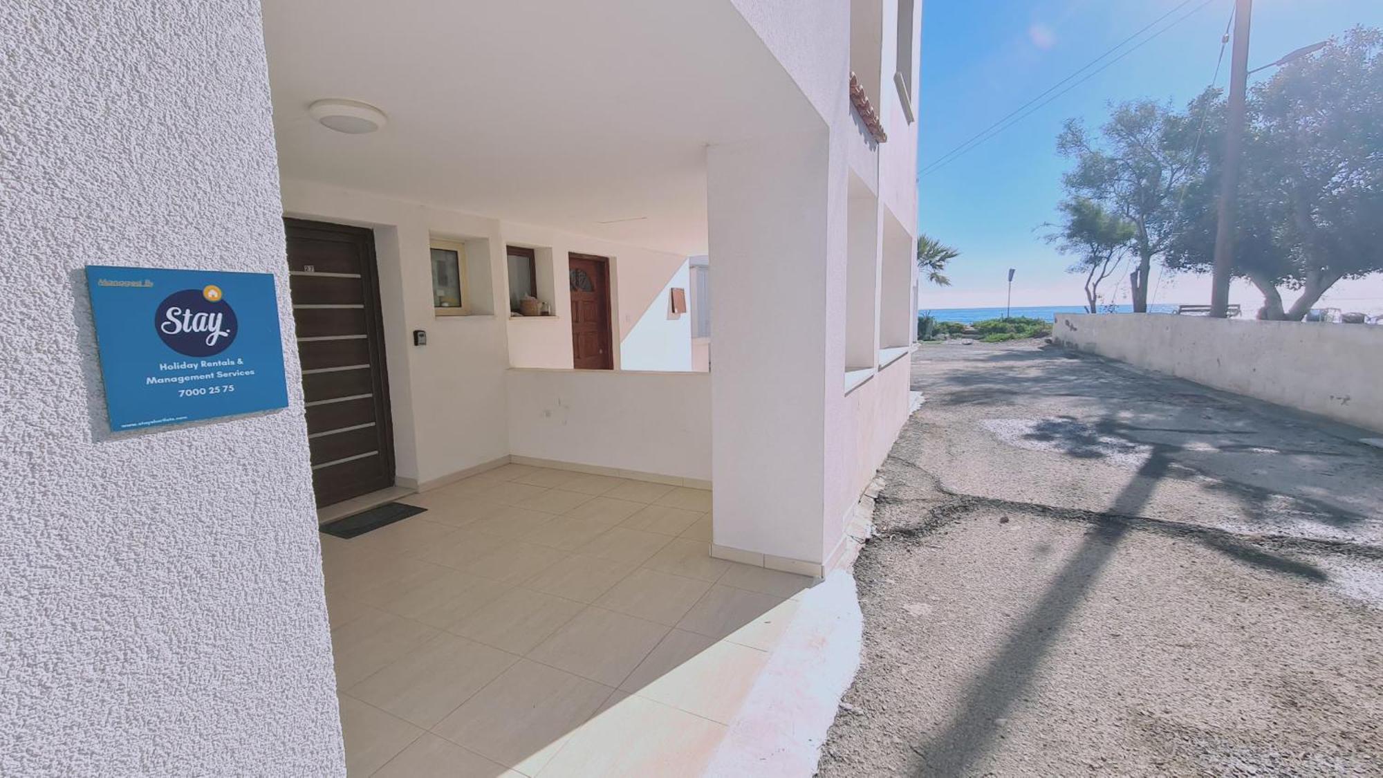 Stay Crystal Waves Maisonette Менеоу Экстерьер фото