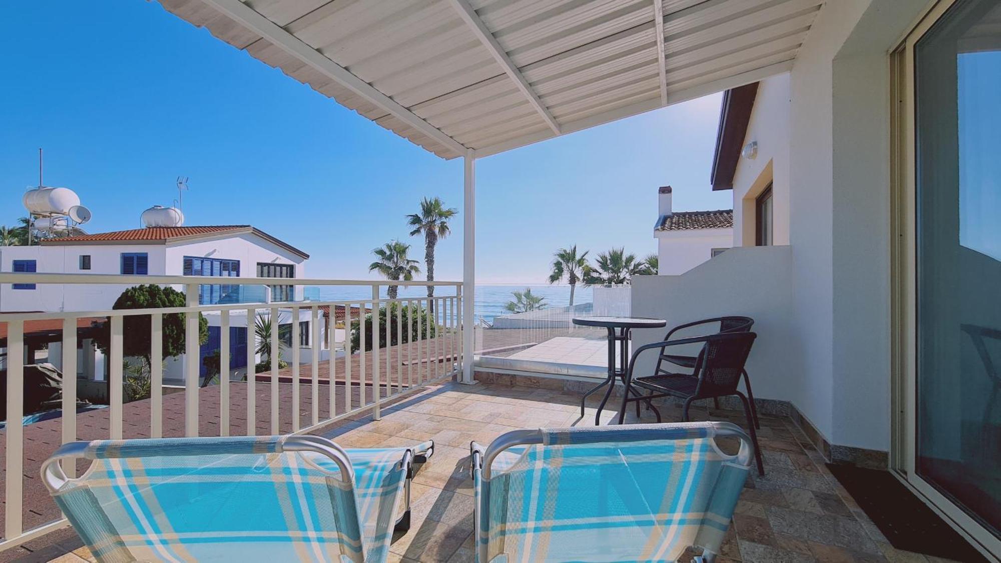 Stay Crystal Waves Maisonette Менеоу Экстерьер фото