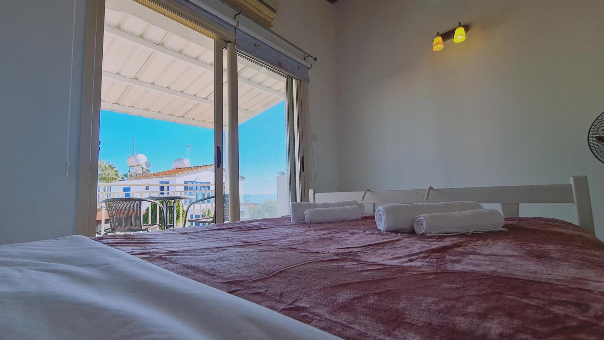 Stay Crystal Waves Maisonette Менеоу Экстерьер фото